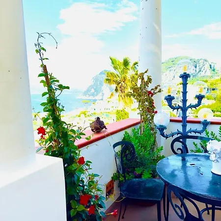 Bed & Breakfast Scala Fenicia 14 By Caprirooms