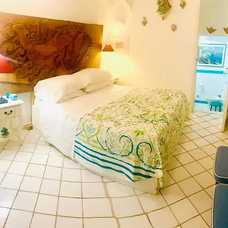 Bed & Breakfast Scala Fenicia 14 By Caprirooms *