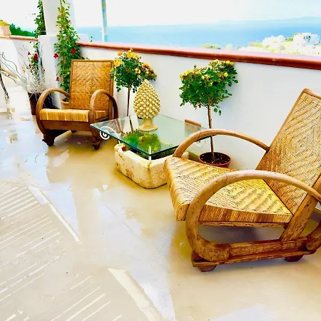 Scala Fenicia 14 By Caprirooms Bed & Breakfast *