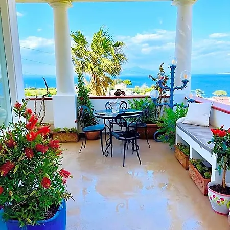 Scala Fenicia 14 By Caprirooms Capri
