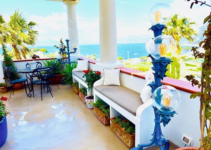 Scala Fenicia 14 By Caprirooms 住宿加早餐酒店 卡普里