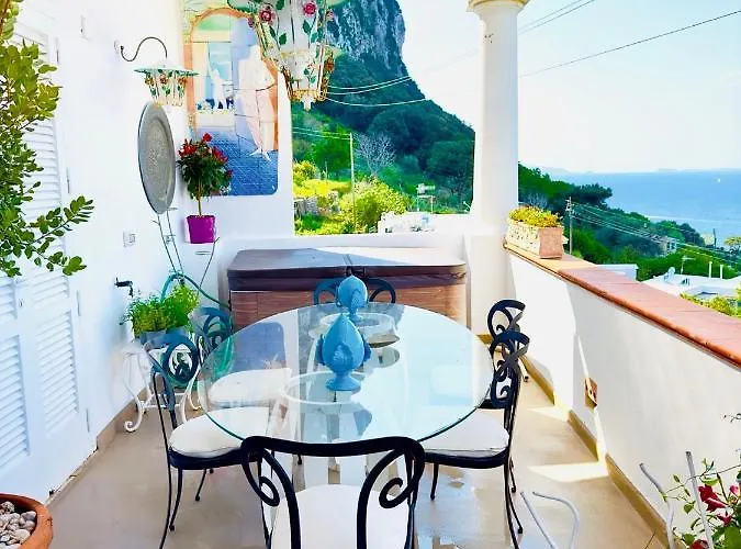 Scala Fenicia 14 By Caprirooms